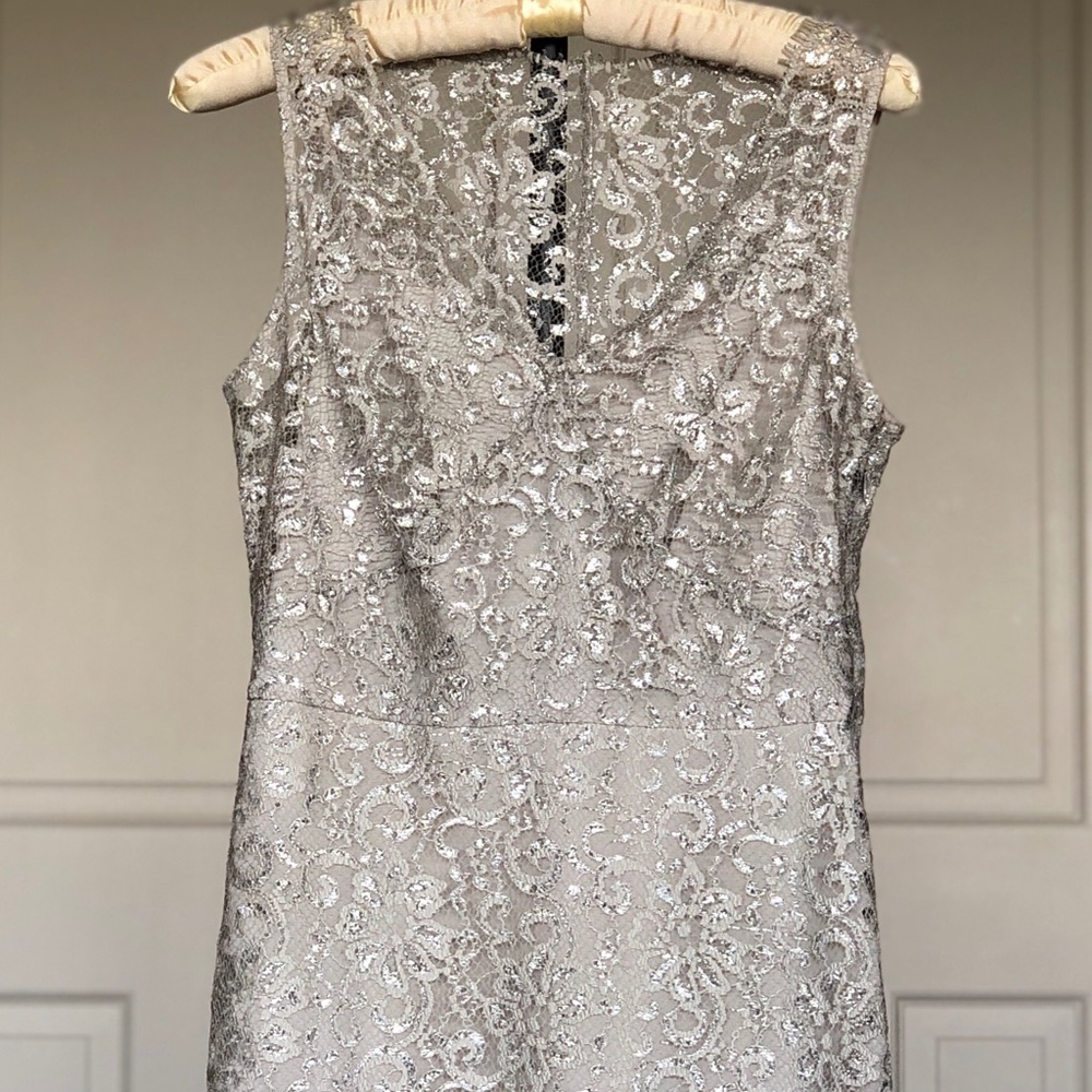 Luxurious BCBG lace silver dress size 4